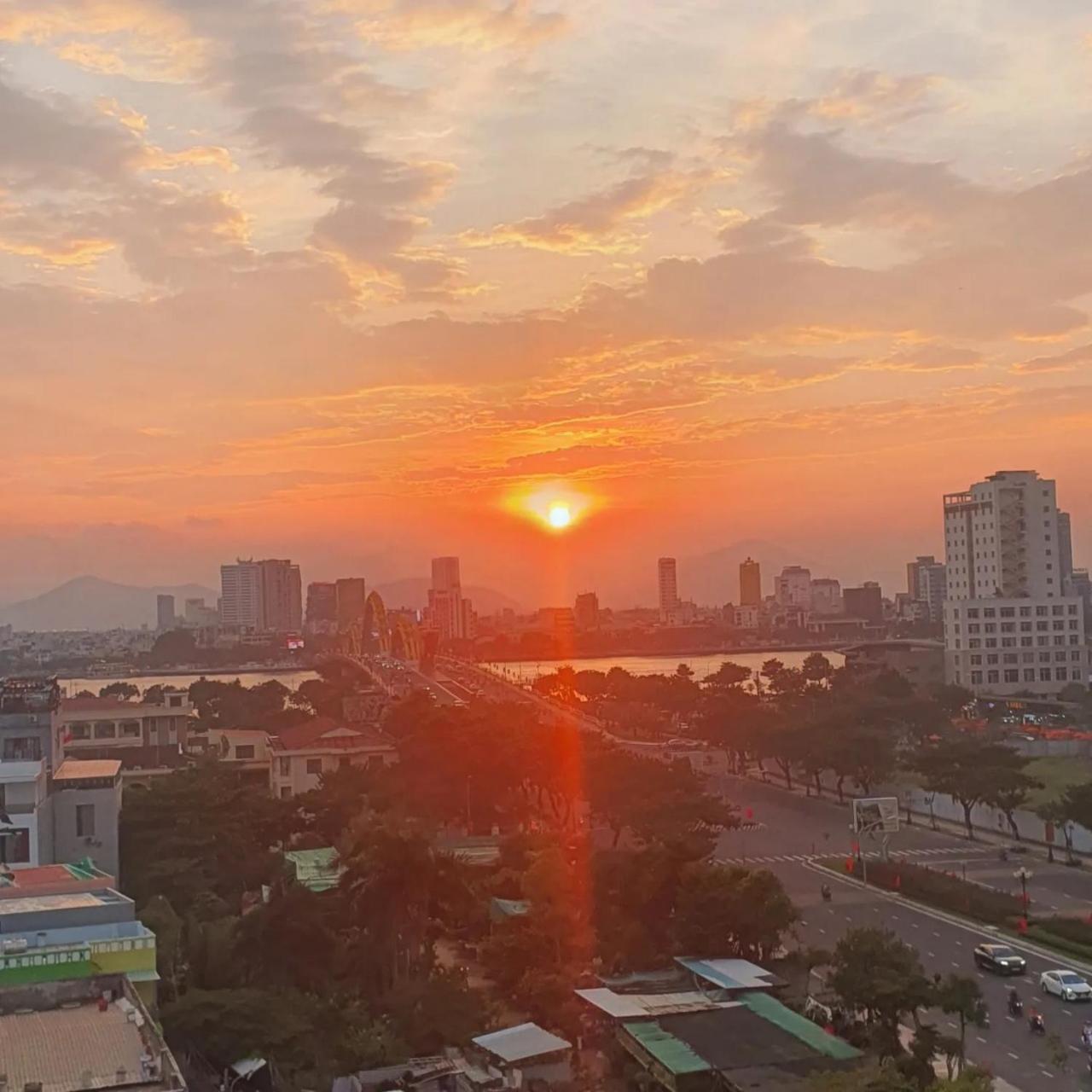 Cali Hotel Books Da Nang Luaran gambar